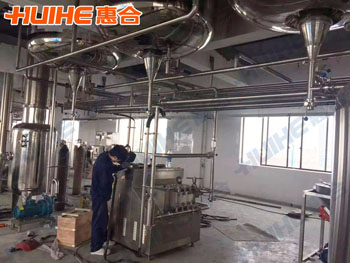 展示濃縮骨湯生產(chǎn)設(shè)備真實(shí)圖片